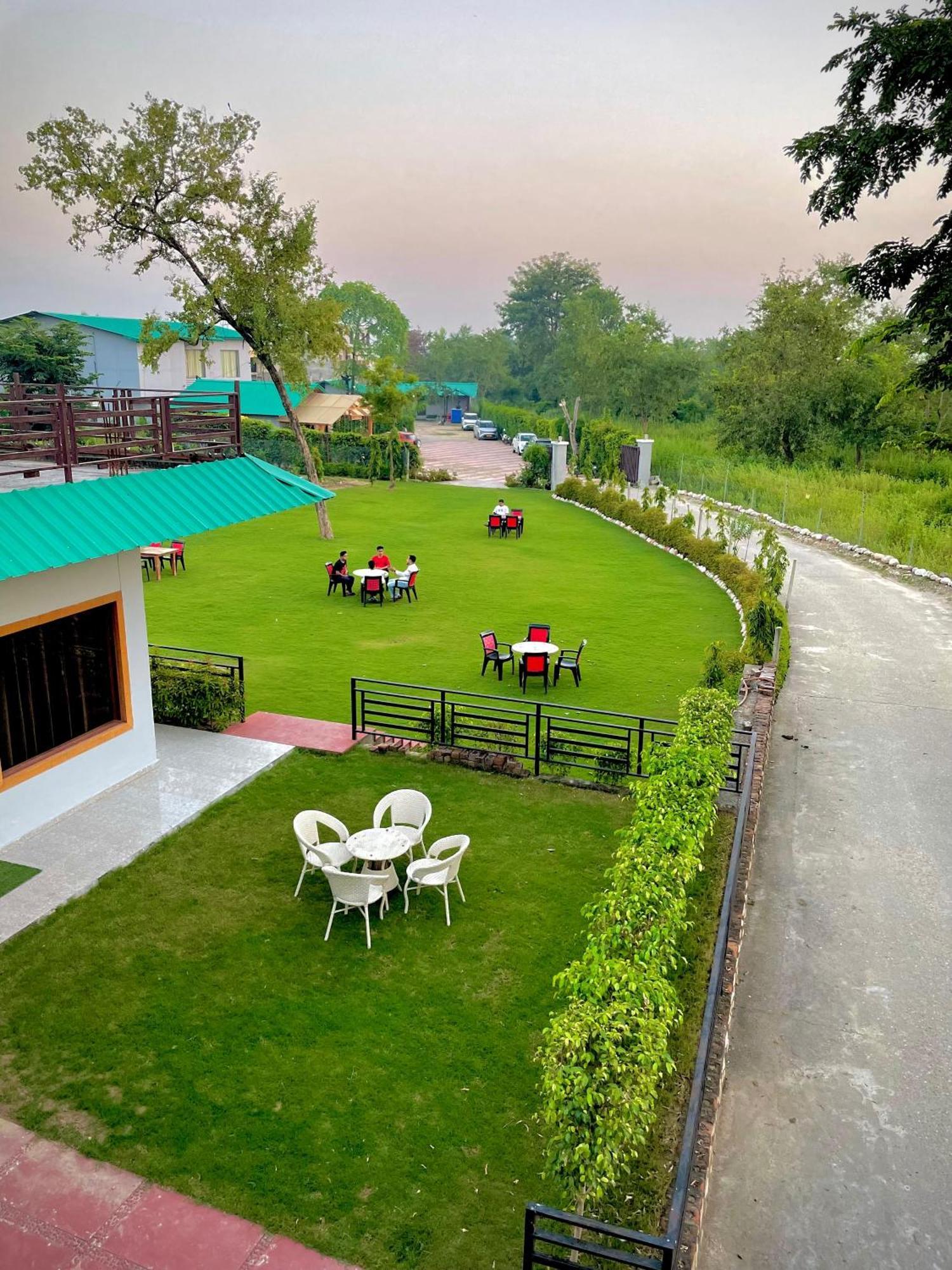 The Jungle Joy Resort & Spa Rāmnagar Extérieur photo
