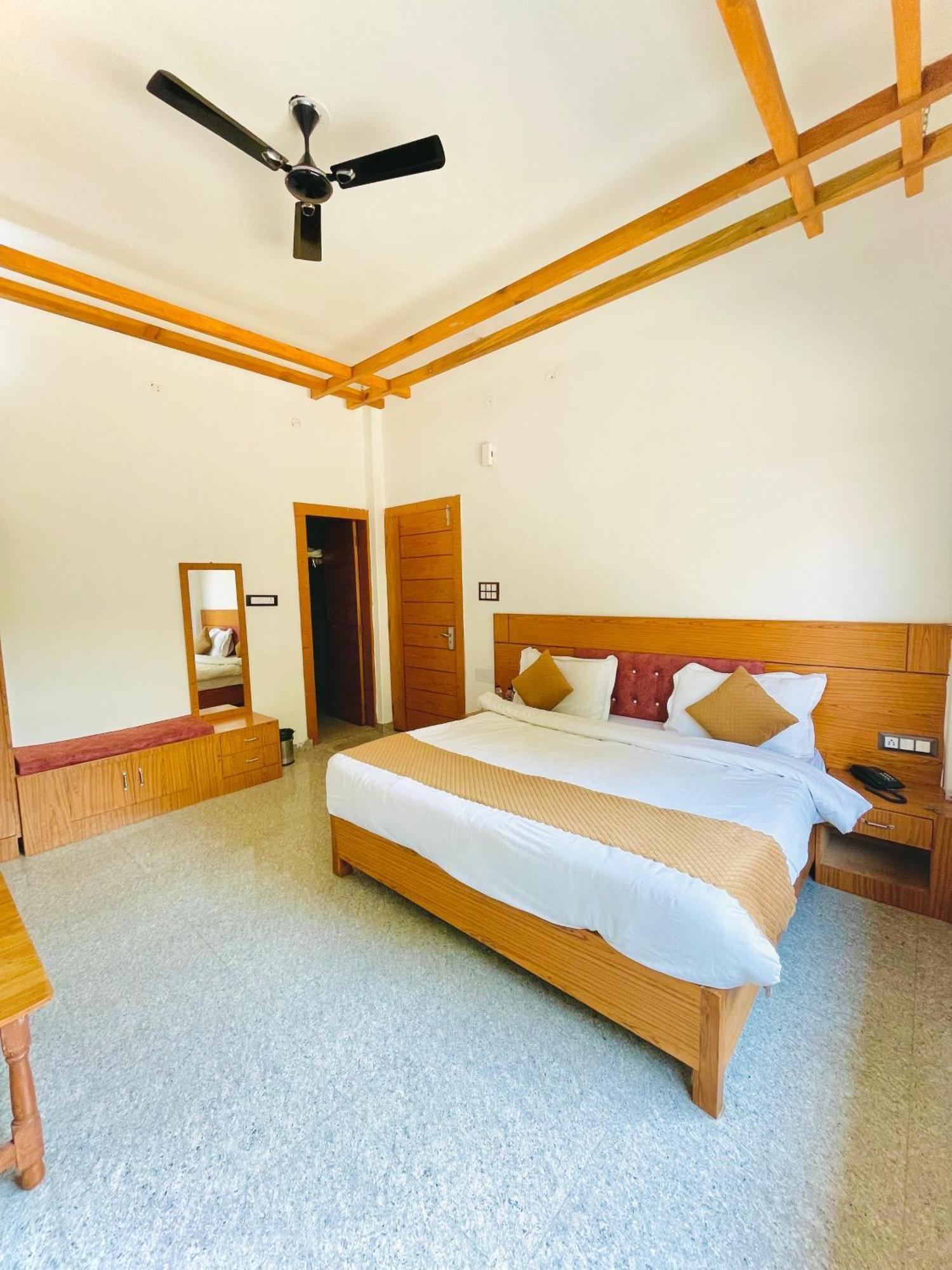 The Jungle Joy Resort & Spa Rāmnagar Extérieur photo